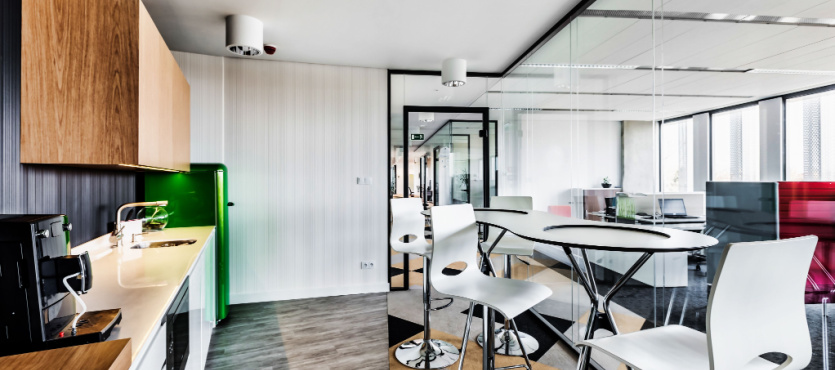 Clean office kitchen maintained by janitorial services in Coral Springs