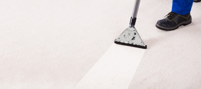 Carpet extraction during commercial cleaning in Coral Springs